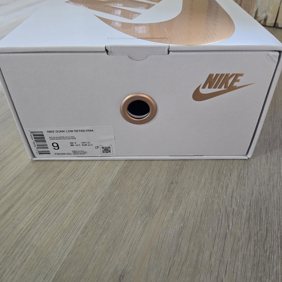 Kyler Murray Retro Dunks - Picture 4 of 16